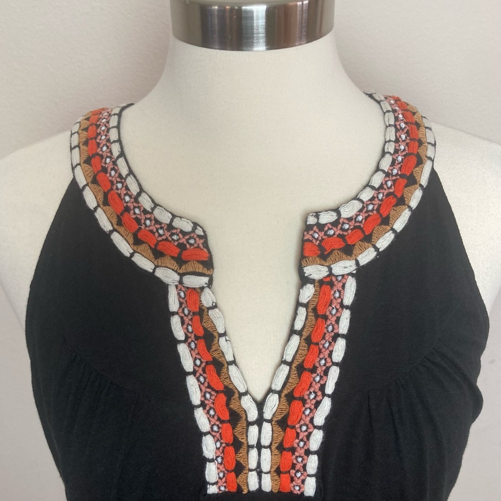 Lucky Brand Black Boho Sleeveless Top with Embroidered Neckline Sz L